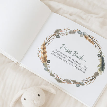 Babyalbum „Klein, wild & wunderbar“ – Löwe | Erstes Jahr