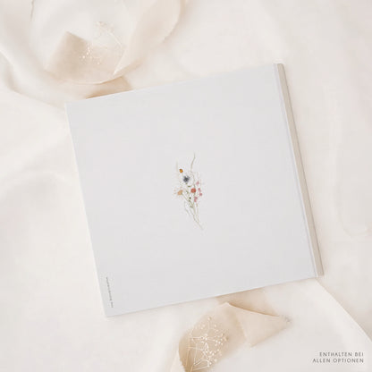 Personalisiertes Gästebuch Hochzeit – Boho Wildblumen Design